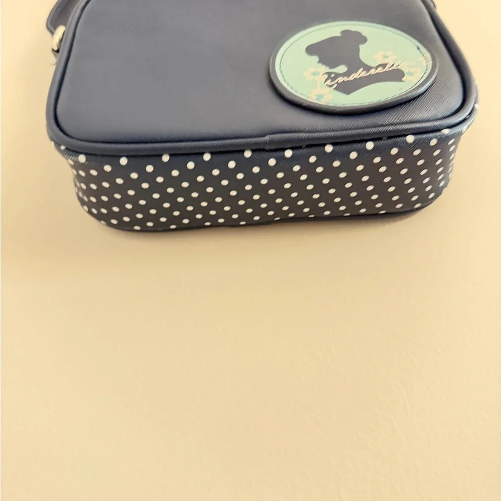 Danielle Nicole Dani Disney Cinderella Fairy Tale Y2K Mini Bag Princess Magical - Picture 4 of 7